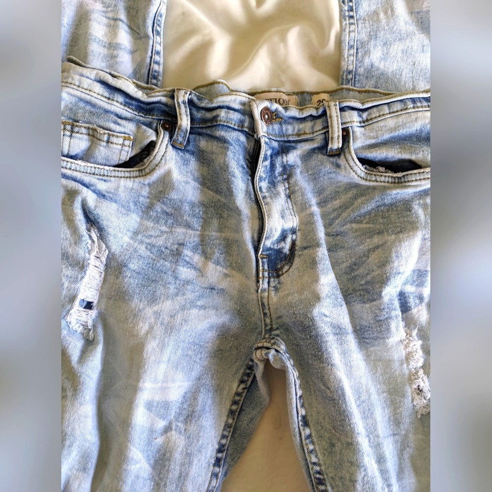 Evolution In Design Light Wash Distressed Jeans - Picture 4 of 11